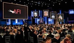 美国电影新闻爆料有哪些,美国电影行业最新动态揭秘